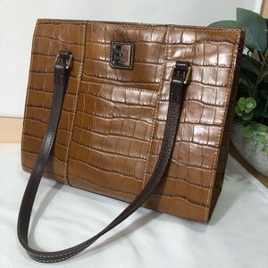 EUC Dooney & Bourke Oakdale Tan Satchel